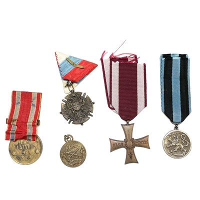 Lot 217 - WWI Medals. Serbia and Montenegro War...