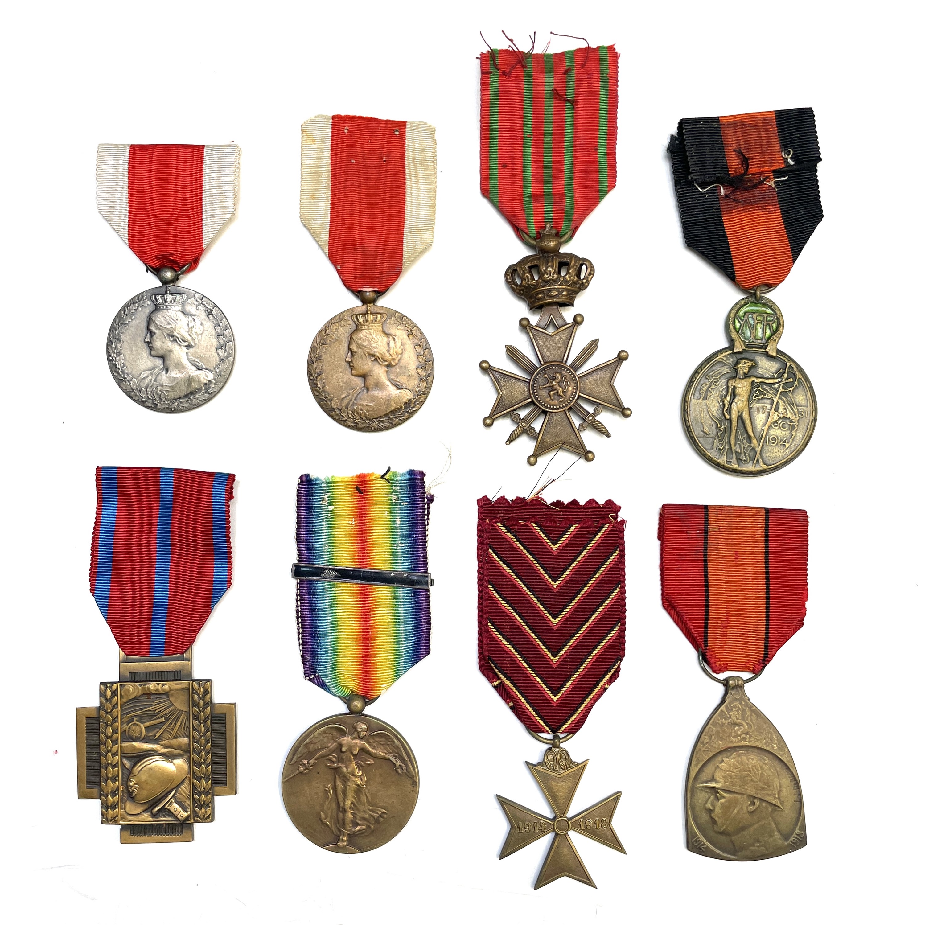 Lot 210 Belgium WWI Medals 8 Medals Croix De   58218 0 