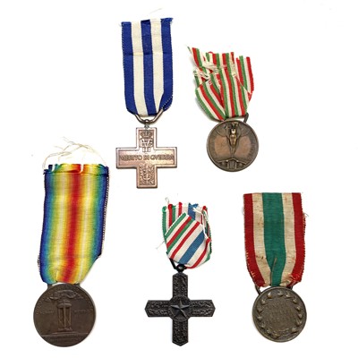 Lot 212 - Italy WWI Medals - 5 Medals. Croce di Guerra,...