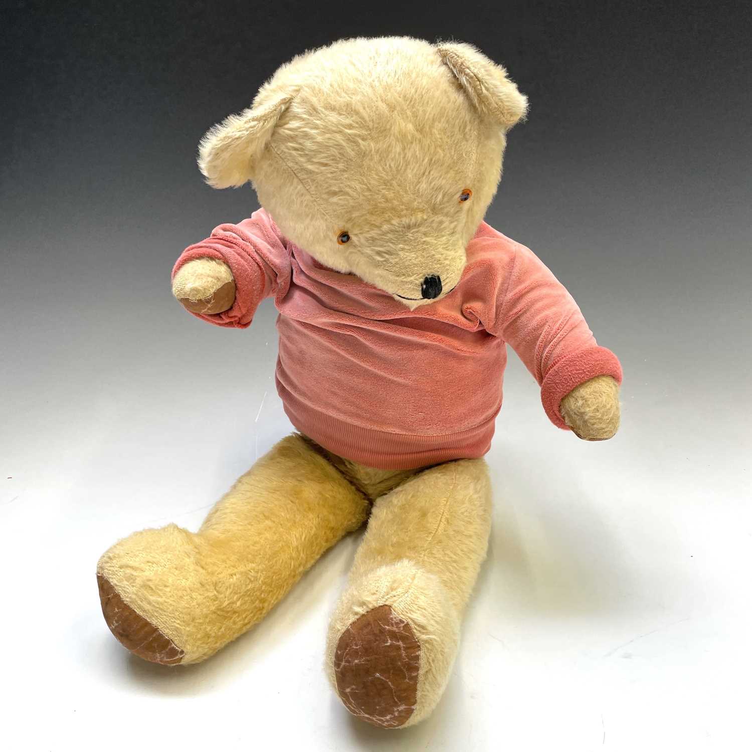 Lot 616 - Large Teddy Bear. A 30" tall growler mid 20th...