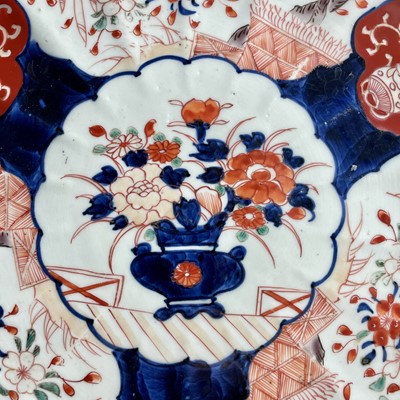 Lot 169 - A Japanese Imari lobed porcelain dish, Meiji...