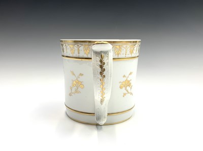 Lot 901 - A Derby Porcelain porter mug, circa 1820,...