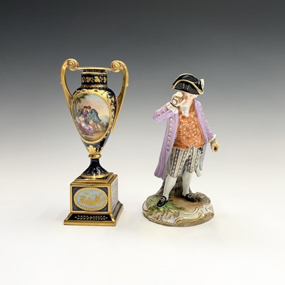 Lot 858 - A Vienna porcelain urn, circa 1900, with twin...