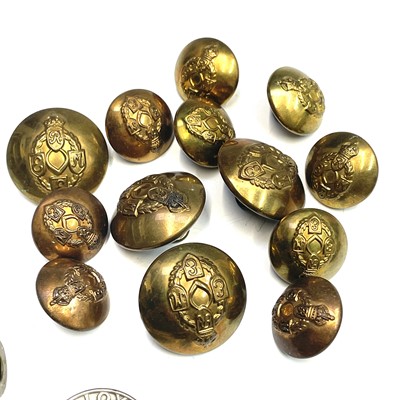 Lot 242 - White Star Line - Titanic Interest Buttons and...