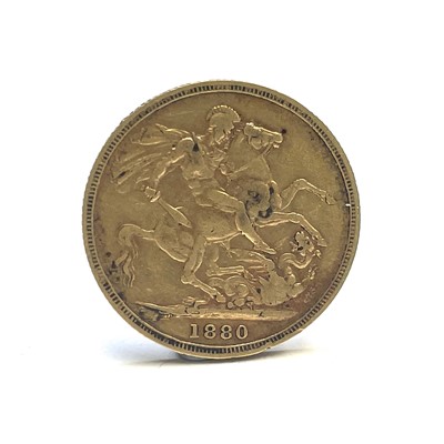 Lot 103 - G.B. Victorian Young Head Gold Sovereign. An...
