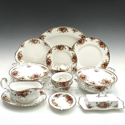 Lot 886 - Royal Albert Old Country Roses, part service...