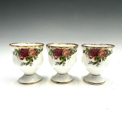 Lot 886 - Royal Albert Old Country Roses, part service...