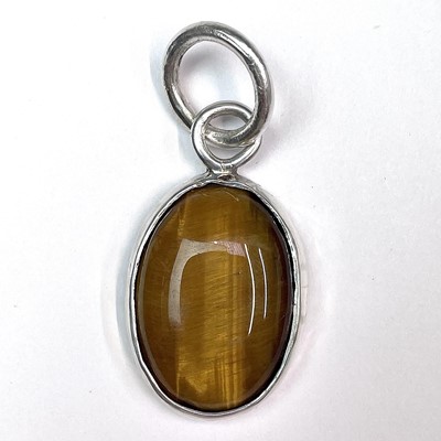 Lot 827 - A contemporary .999 fine silver tigers eye set...