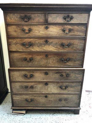 Lot 3075 - A Georgian mahogany chest on chest with two...