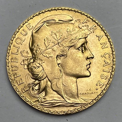 Lot 682 - A 1910 20 Franc 22ct gold coin, 6.47g.