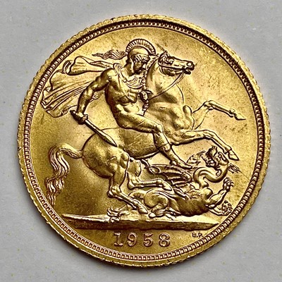Lot 857 - A 1958 full sovereign coin.
