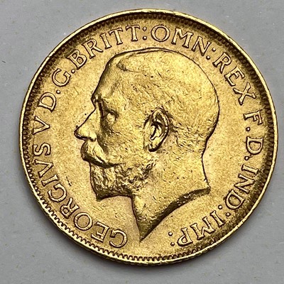 Lot 643 - 1928 full sovereign coin, South Africa mint.
