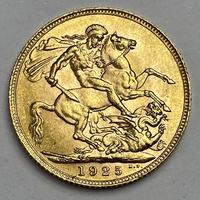 Lot 757 - 1925 full sovereign coin.