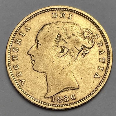 Lot 636 - Victoria 1886 young bust half sovereign coin.