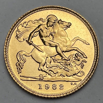 Lot 763 - A 1982 half sovereign coin.