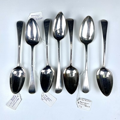 Lot 152 - Seven Georgian silver Old English pattern...