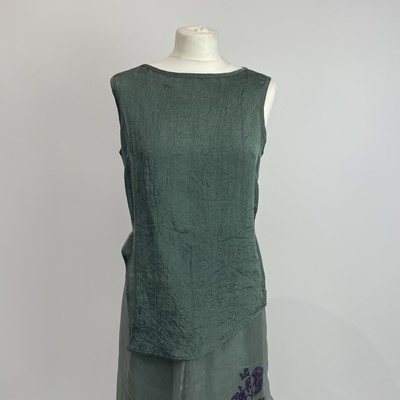 Lot 1038 - Veronika Maine of Australia 100% green silk...