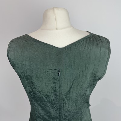 Lot 1038 - Veronika Maine of Australia 100% green silk...