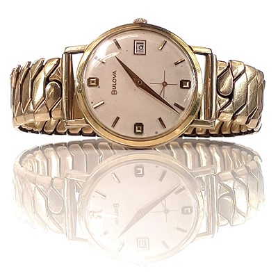 Lot 403 - A Bulova gold plated manual wind gentleman's...