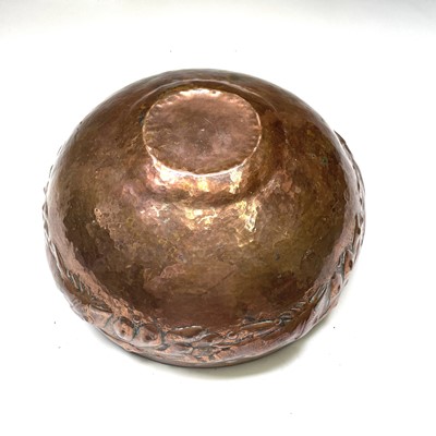 Lot 1 - A Newlyn copper rose bowl, the planished...