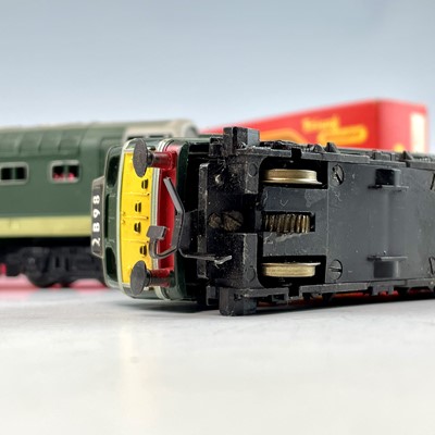 Lot 526 - Hornby Dublo Deltic Diesel and Triang AIA-AIA...