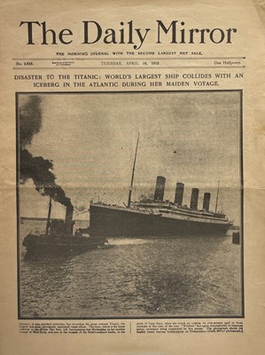 Lot 933 - Titanic - Daily Mirror 16/4/1912. Very...