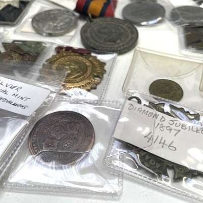 Lot 250 - Royalty Commemorative Medallions/Medals, etc....