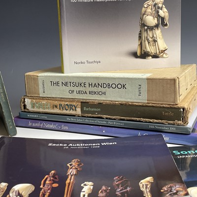 Lot 542 - MARY LOUISE O'BRIEN. 'Netsuke, a Guide for...
