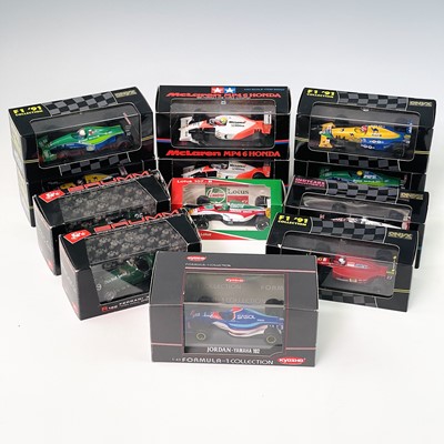 Lot 633 - Formula 1 / Indi Cars 1/43rd Scale Die Cast...