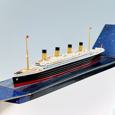 Lot 658 - Hornby Minic Ships and Titanic Interest....