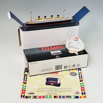Lot 658 - Hornby Minic Ships and Titanic Interest....