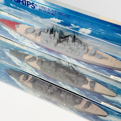 Lot 658 - Hornby Minic Ships and Titanic Interest....