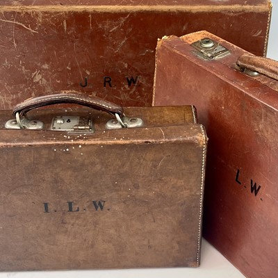 Lot 176 - A crocodile leather jewellery box, width 19cm,...