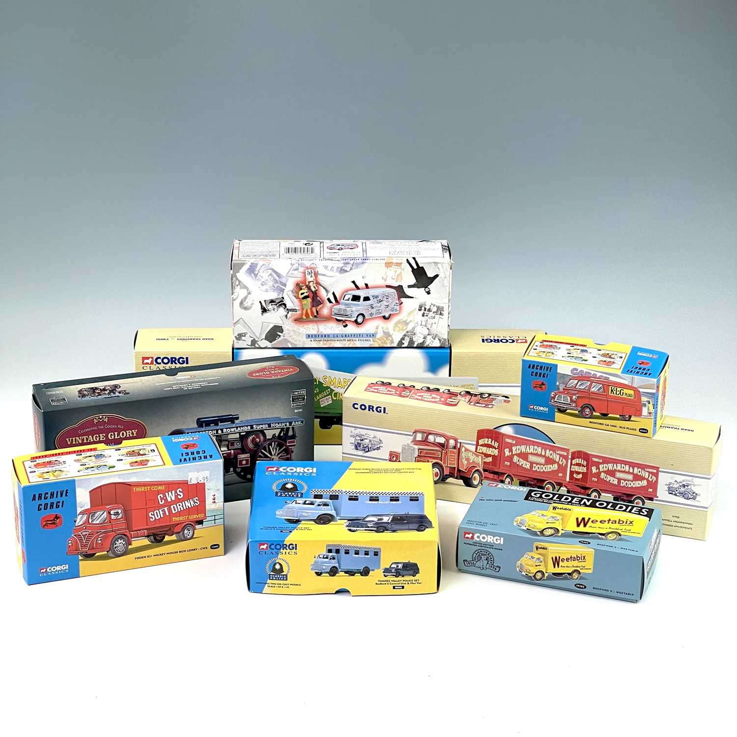 Lot 677 - Corgi Commercial, Circus/Fairground Vehicles...