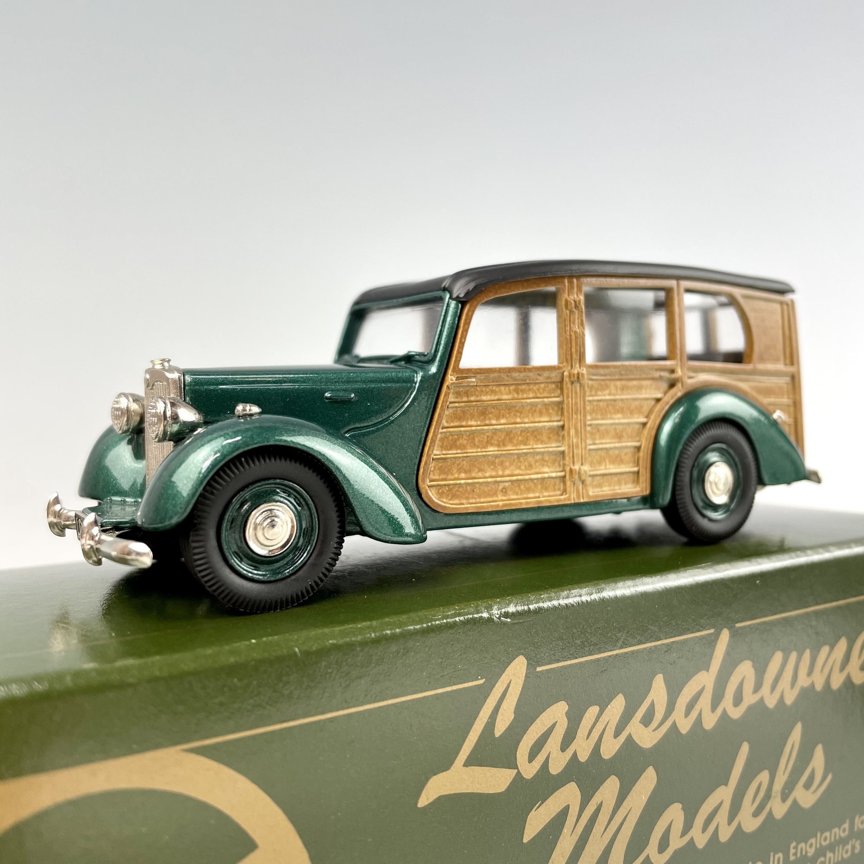 Lansdowne Models 1/43 LDM4 Morris Mini Van 1962 – Vert, Métal Blanc, état Proche Neuf