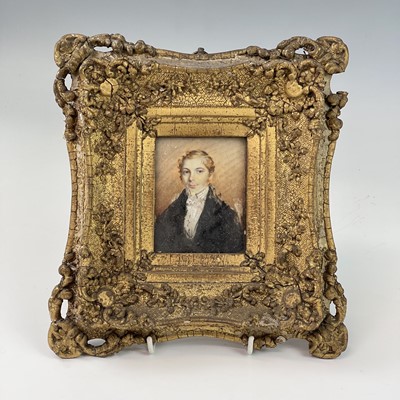 Lot 50 - A pair of early Victorian miniature portraits,...