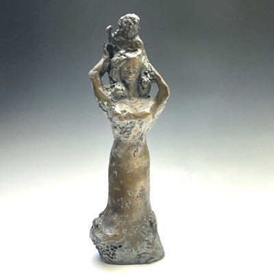 Lot 58 - Sven BERLIN (1911-1999) Mother and Child,...