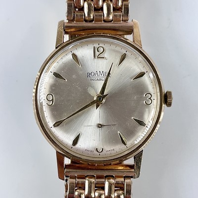 Lot 405 - A 1960's Roamer Incabloc 9ct gold manual wind...