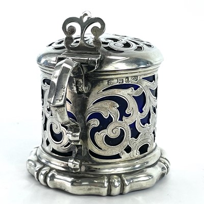 Lot 114 - An early Victorian silver mustard pot by Henry...