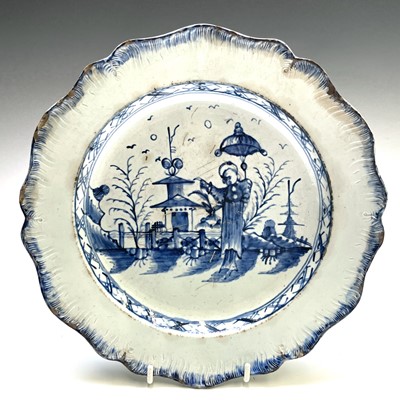 Lot 28 - Four pearlware blue and white plates, late...