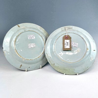 Lot 40 - A pair of Lambeth Delft polychrome chinoiserie...