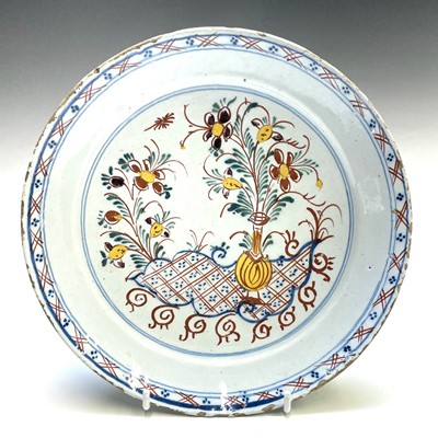 Lot 37 - A Delft polychrome dish, 18th century,...