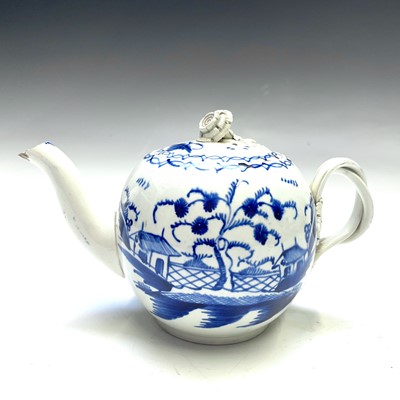 Lot 815 - A late 18th century creamware teapot, possibly...