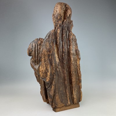 Lot 100 - A carved oak figure of The Virgin Mary with...