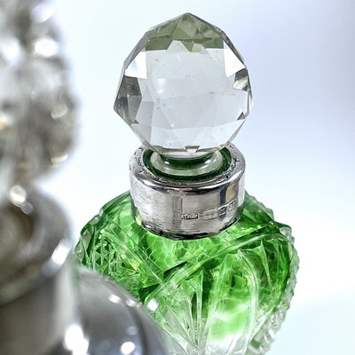 Lot 217 - An Art Deco green blush cut glass scent bottle...