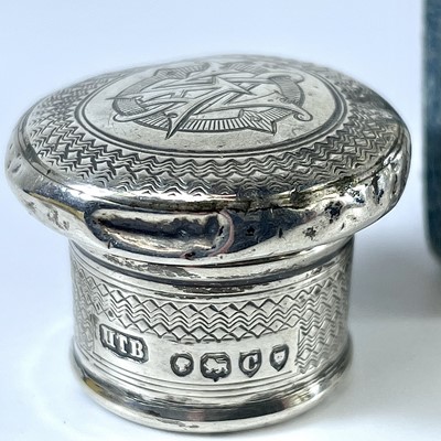 Lot 120 - An Edwardian embossed silver mounted small...