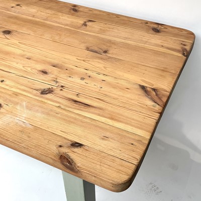 Lot 3048 - A Large pine topped kitchen or dining table,...