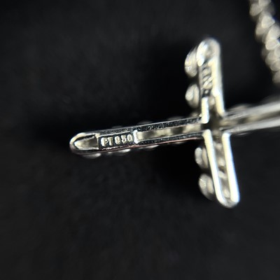 Lot 319 - A Tiffany & Co platinum and diamond set cross...