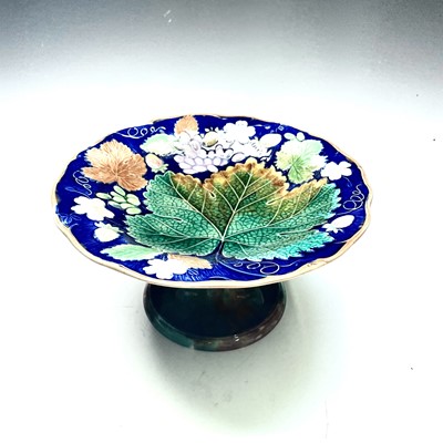 Lot 871 - Wedgwood majolica comport decorated with...