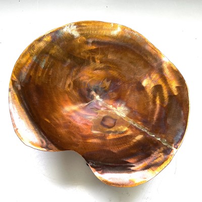 Lot 141 - Paul HOSKIN A copper bowl with a tempered...